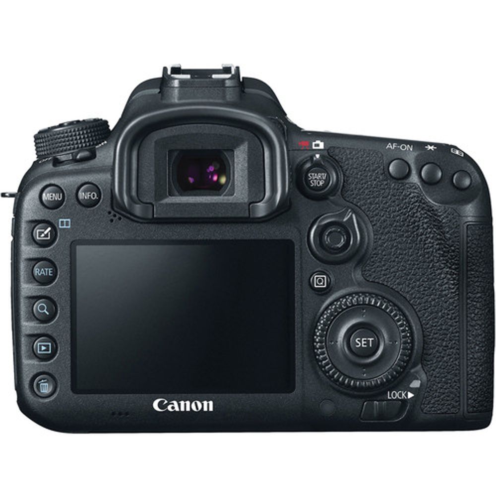 Canon EOS 7D Mark II e Lente 18-135mm STM - WorldView
