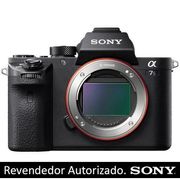 Câmera Sony Alpha a7S II Mirrorless com Sensor Full-Frame (Só o Corpo)