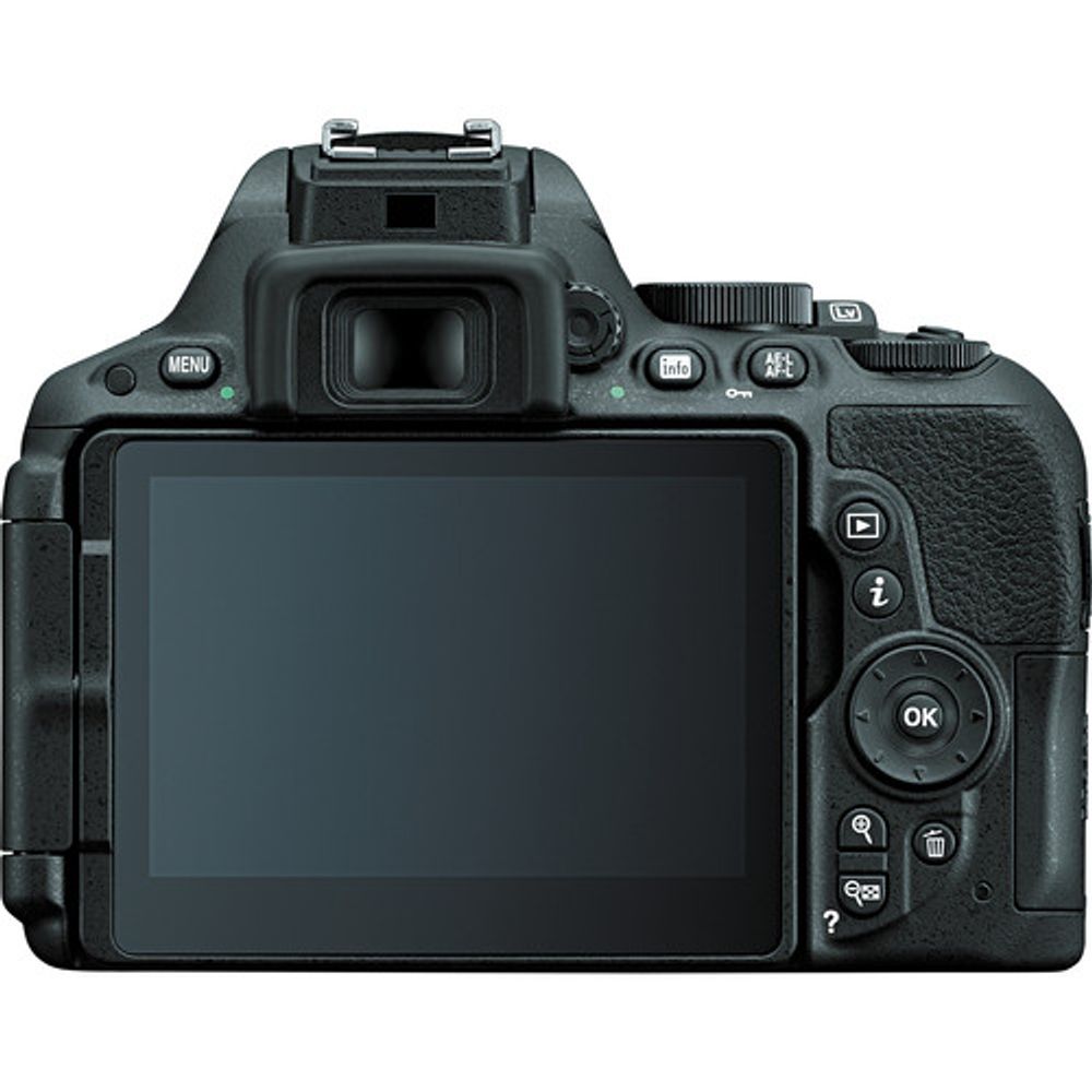 Nikon D5500 e Lente 18-55mm Nikkor - WorldView