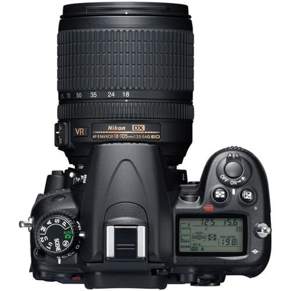 Câmera DSLR Nikon D7000 com Lente 18-105mm NIKKOR VR DX - eMania