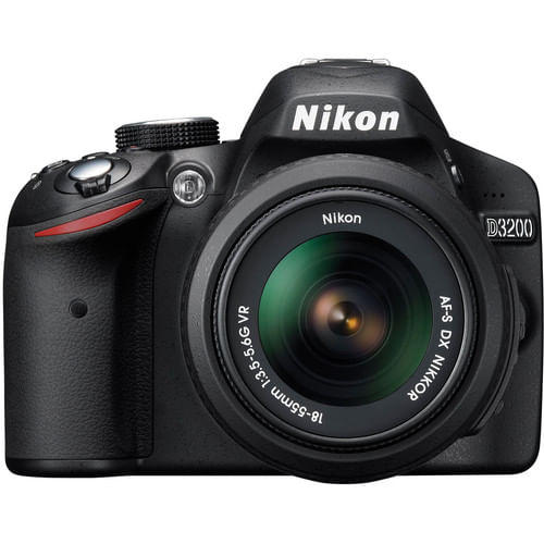 Câmera Nikon D3200 com Lente 18-55mm DX NIKKOR AF-S 1:3.5-5.6G VR