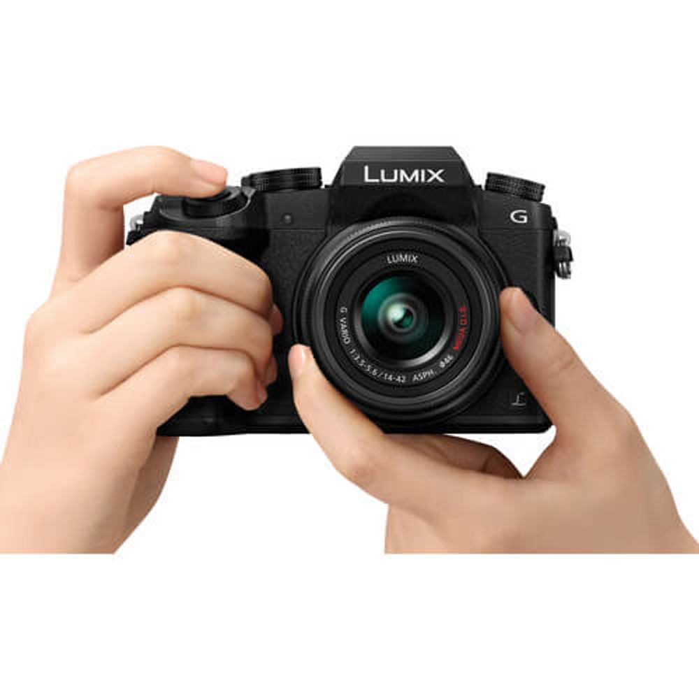 Panasonic Lumix DMC-G7K Mirrorless 14-42mm - WorldView