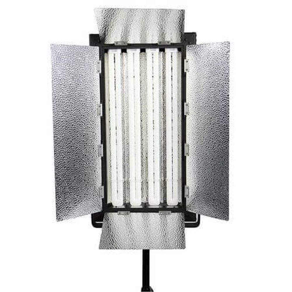 Refletor-de-Luz-Fluorescente-com-Controle-Remoto-NG-220AW Refletor-de-Luz-Fluorescente-com-Controle-Remoto-NG-220AW