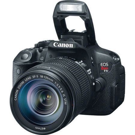 Câmera Digital Canon EOS Rebel T5i com Lente EF-S 18-135mm f/3.5-5.6 IS STM