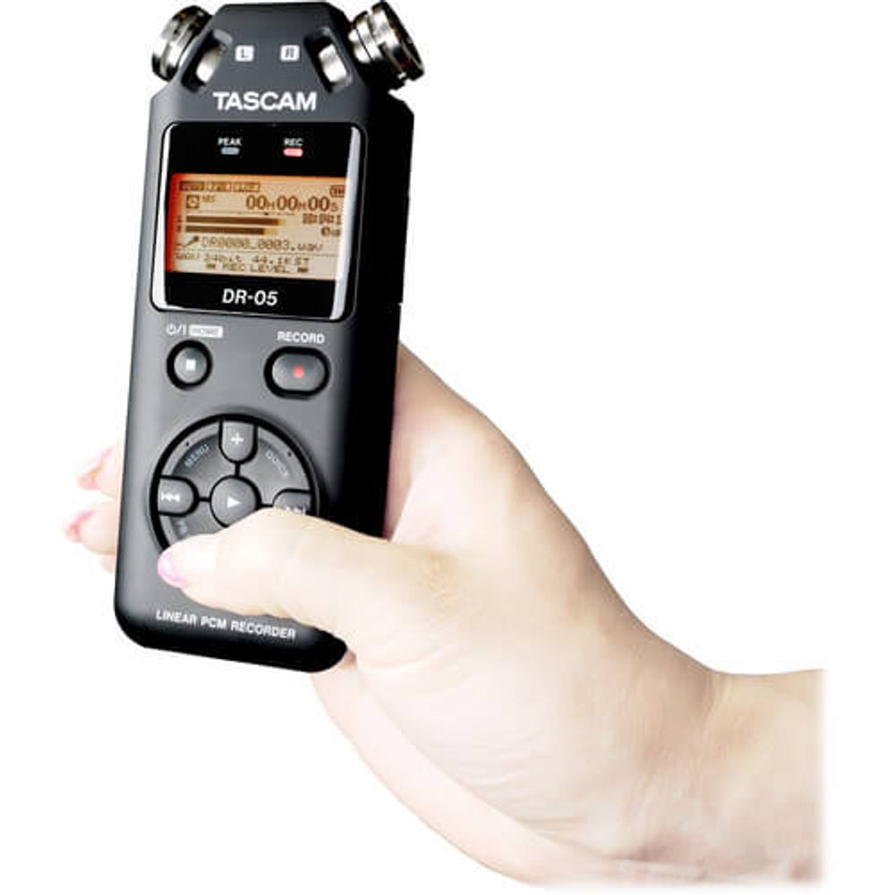 Gravador Tascam DR-05 Memória 2 GB - WorldView