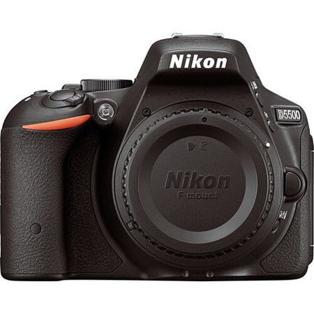 Camera-DSLR-Nikon-D5500--So-Corpo-