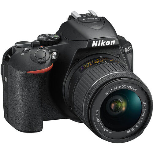 Nikon D5600 e Lente 18-55mm - eMania Foto e Video