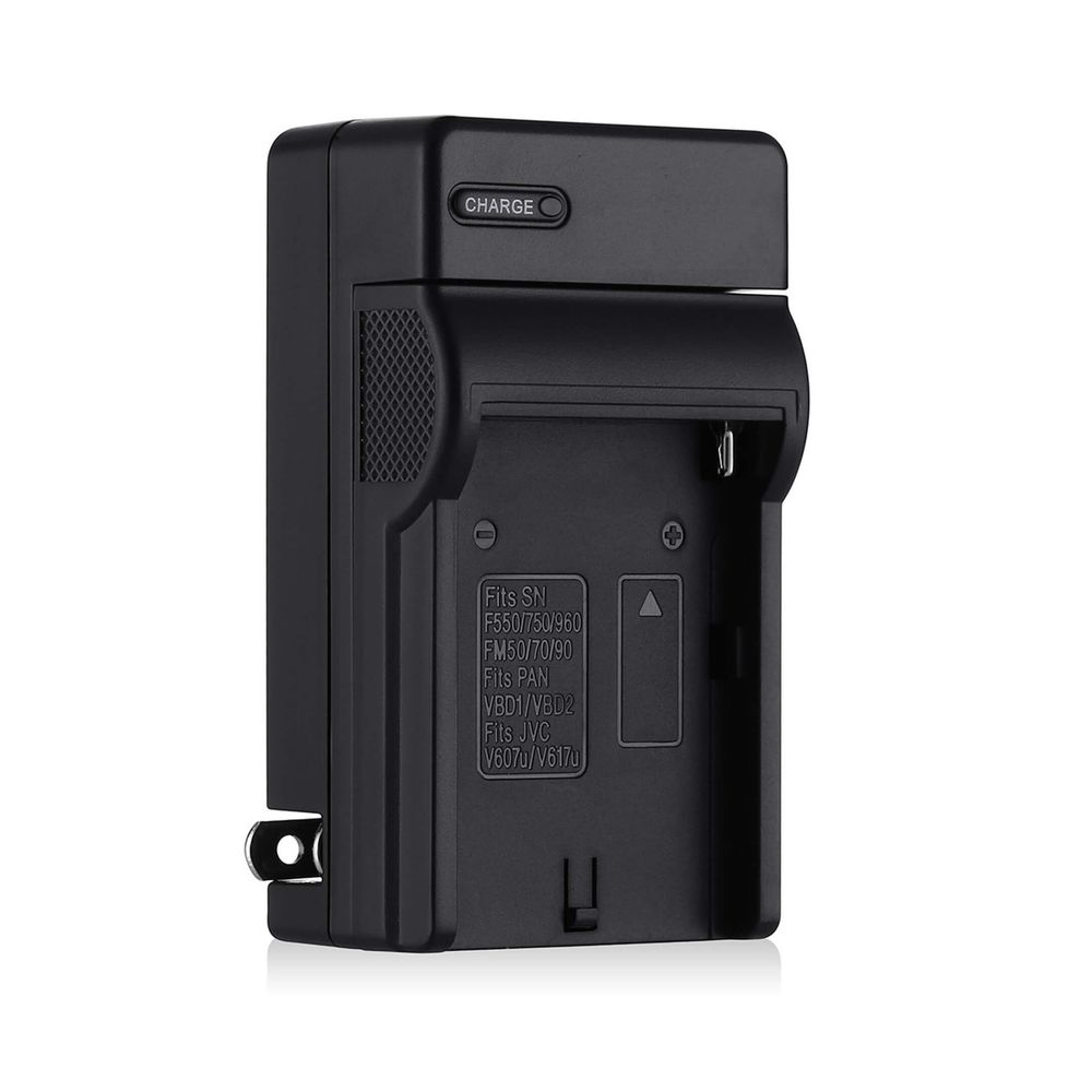 Carregador-de-Baterias-para-Sony-NP-F550-F750-F960-FM50-70-90-e-QM91D--Bivolt- Carregador-de-Baterias-para-Sony-NP-F550-F750-F960-FM50-70-90-e-QM91D--Bivolt-