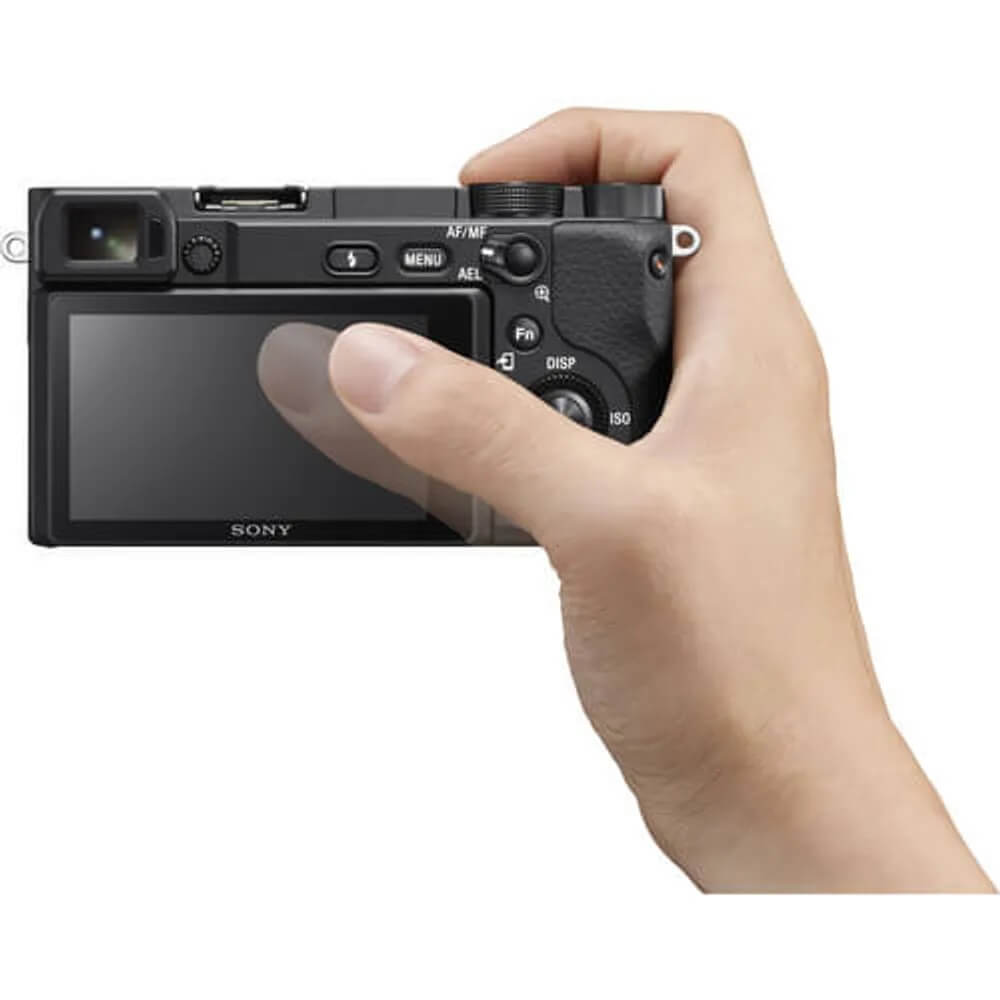 Sony a6400 Mirrorless e Lente 16-50mm - WorldView Sony a6400 Mirrorless e Lente 16-50mm - WorldView