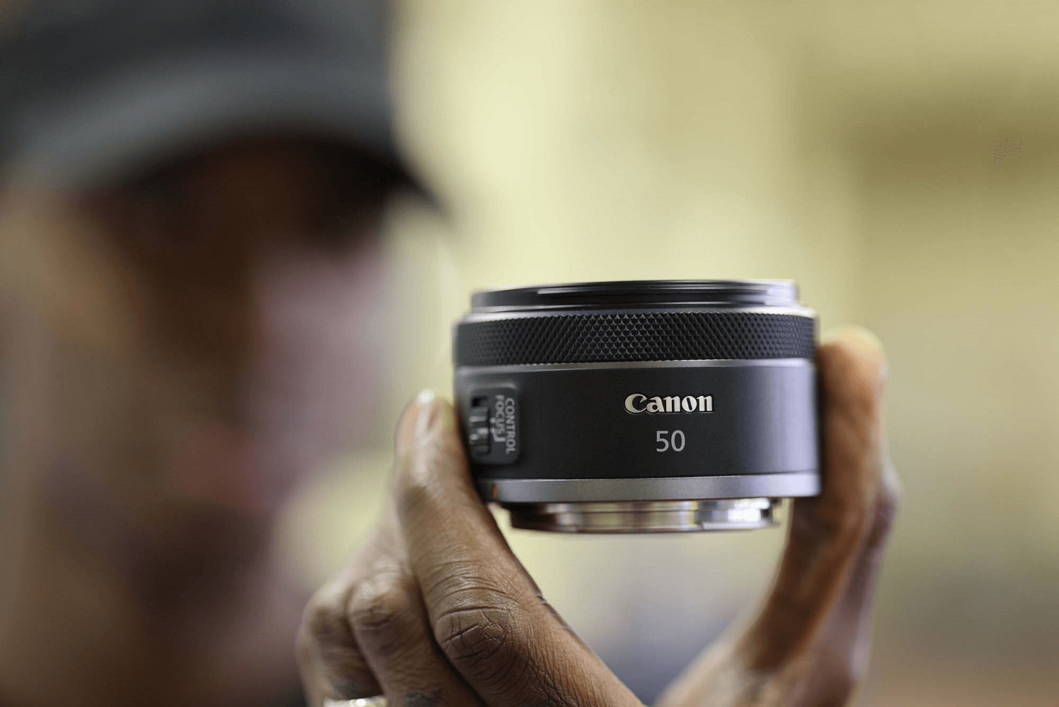 Canon RF 50mm F1.8 STM - RF Lenses - Canon Middle East