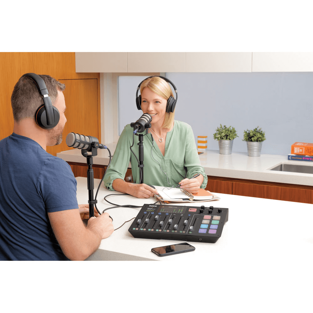 Microfone Rode PodMic Podcast - WorldView