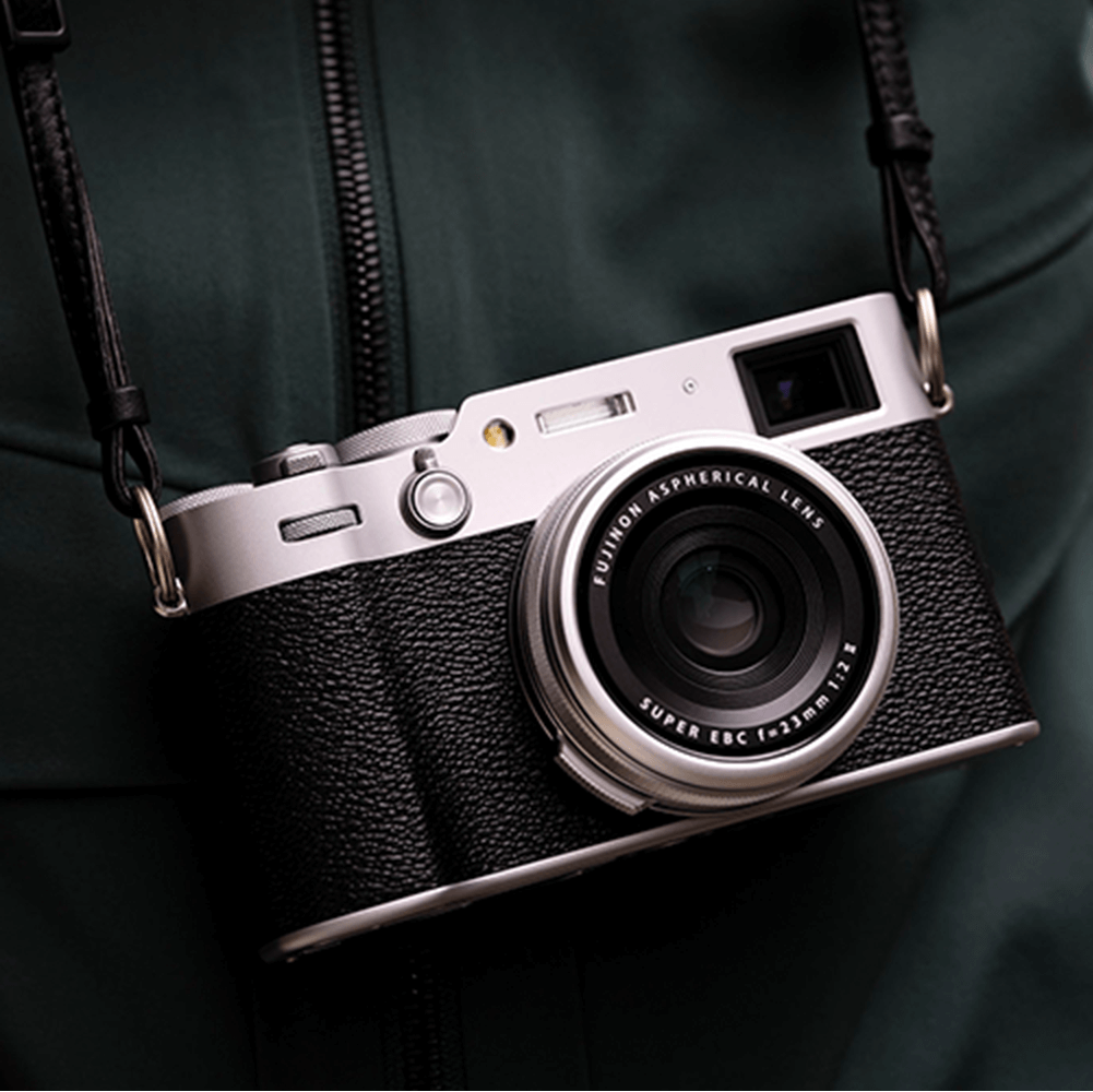 FUJIFILM X100VI シルバー 本体 FujiFilm X100VI Lente 23mm Prata - eMania Foto e Video