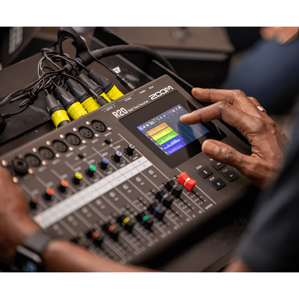 Zoom R20 Gravador Digital Portátil - WorldView