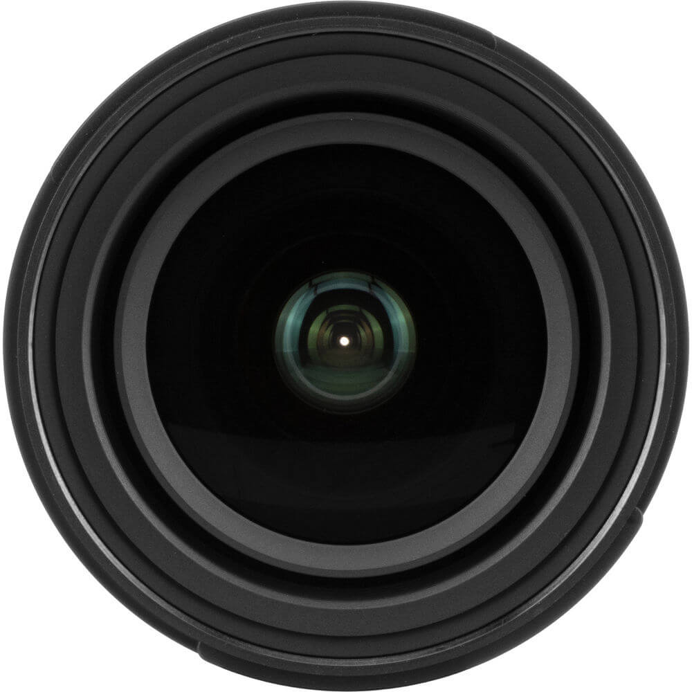 Tamron 17-28mm f/2.8 Sony E-Mount - WorldView