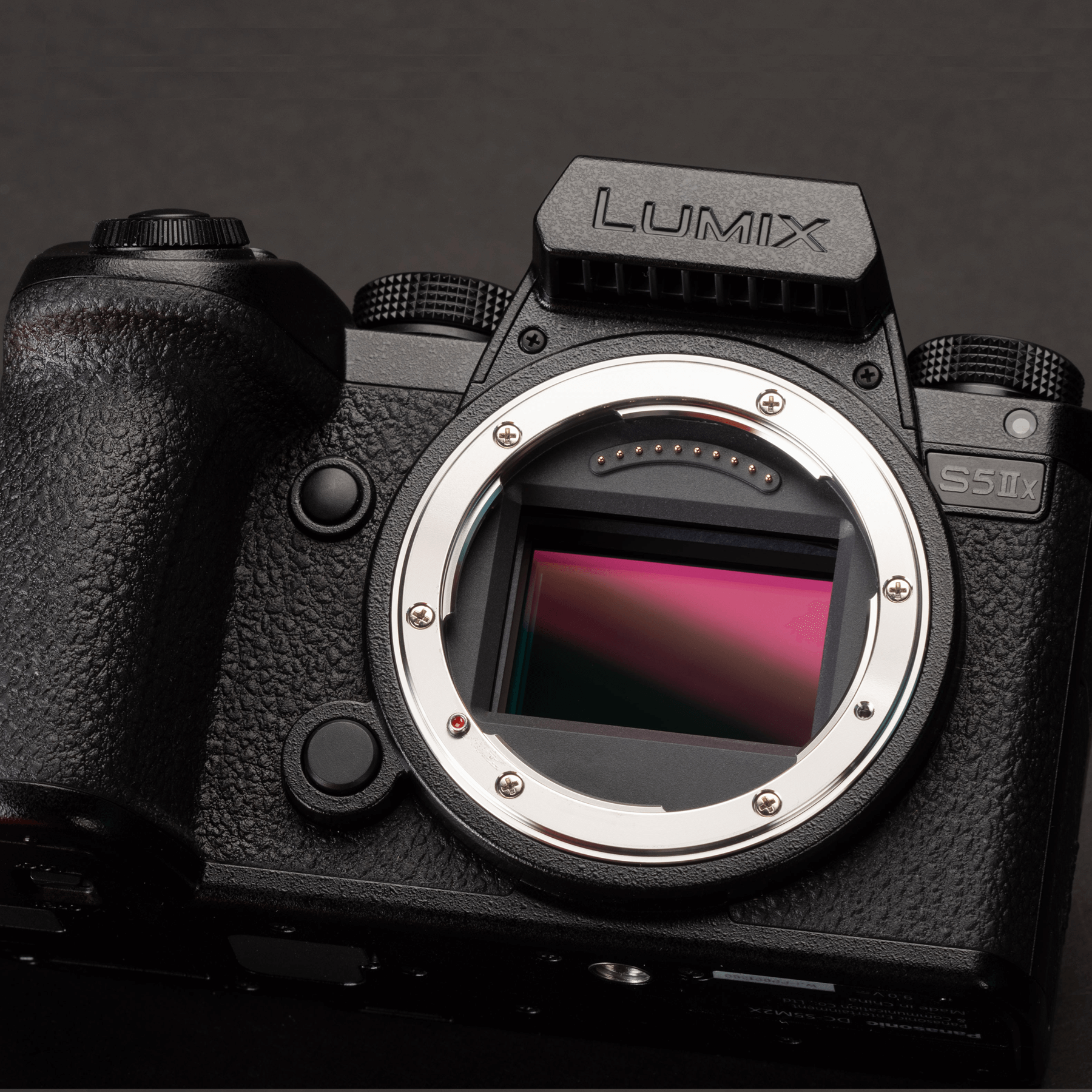Panasonic Lumix S5 IIX Mirrorless 6k - eMania Foto e Video
