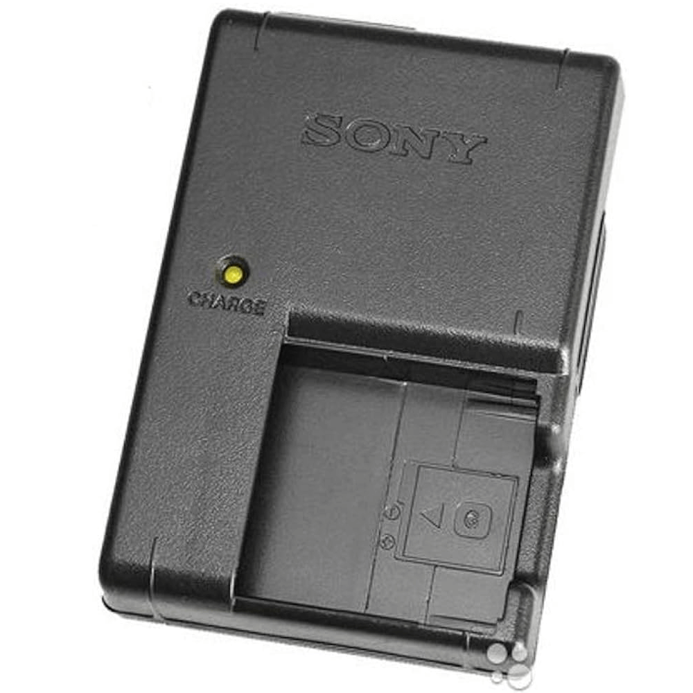 Carregador-Sony-BC-CS3-para-Bateria-NP-FT1-e-NP-FR1--Bivolt- Carregador-Sony-BC-CS3-para-Bateria-NP-FT1-e-NP-FR1--Bivolt-
